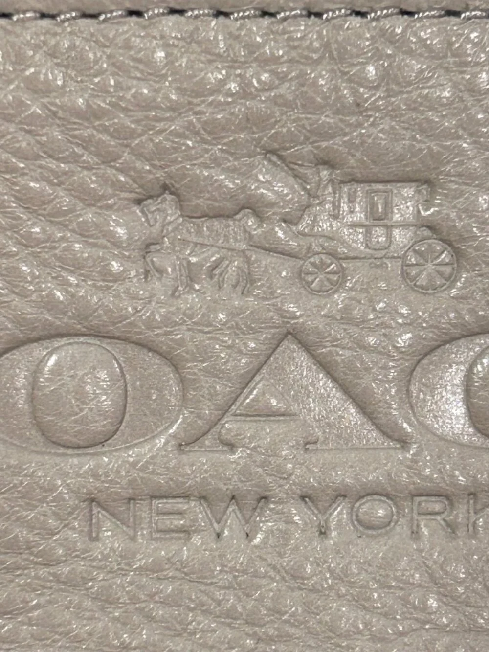Coach New York Wristlet Clutch Purse Taupe Pebbled Leather Corner Zip Logo Charm